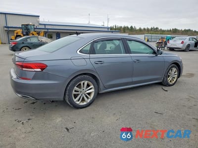 Trzecie zdjęcie samochodu z tyłu: 2020 VOLKSWAGEN PASSAT SE VIN:1VWSA7A38LC020388 - miniatura