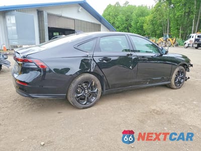 Trzecie zdjęcie samochodu z tyłu: 2025 HONDA ACCORD SE VIN:1HGCY1F42SA081927 - miniatura