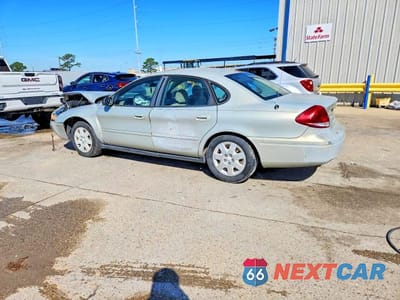 Drugie zdjęcie samochodu z przodu: 2005 FORD TAURUS SE VIN:1FAFP53295A139373 - miniatura