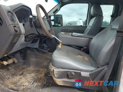 Zdjęcie 7 z 13 samochodu: 2016 FORD F550 SUPER DUTY VIN:1FD0X5GT2GEC19138 - miniatura