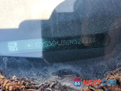 Zdjęcie 13 z 13 samochodu: 2016 CADILLAC ESCALADE ESV VIN:1GYS3GKJ5GR324284 - miniatura