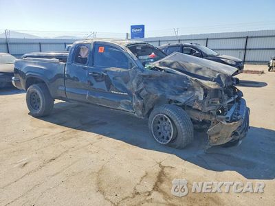 Czwarte zdjęcie samochodu z boku: 2016 TOYOTA TACOMA SR5 VIN:5TFSX5EN1GX041860 - miniatura