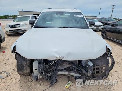 Piąte zdjęcie samochodu w środku: 2023 JEEP GRAND CHEROKEE L LAREDO VIN:1C4RJKAG5P8900089 - miniatura