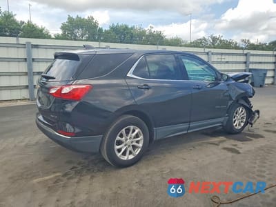 Trzecie zdjęcie samochodu z tyłu: 2019 CHEVROLET EQUINOX LT VIN:3GNAXUEV5KL377268 - miniatura