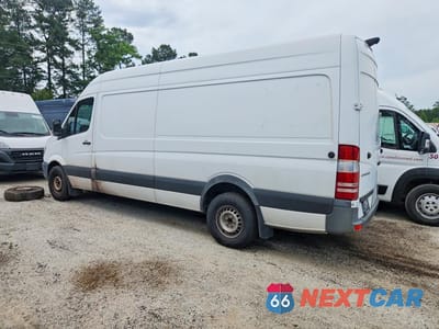 Drugie zdjęcie samochodu z przodu: 2018 MERCEDES BENZ SPRINTER 2500 DELIVERY VAN VIN:WD3PE8CD0JP585954 - miniatura