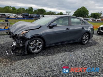 2021 KIA FORTE LXS 3KPF24AD7ME326209 - główne zdjęcie licytacji z USA - miniatura