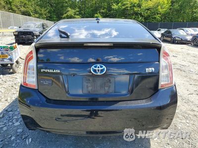 Zdjęcie 6 z 12 samochodu: 2012 TOYOTA PRIUS THREE VIN:JTDKN3DU9C5433834 - miniatura