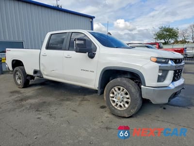 Czwarte zdjęcie samochodu z boku: 2022 CHEVROLET SILVERADO K2500 HEAVY DUTY LT VIN:1GC1YNEY3NF344628 - miniatura