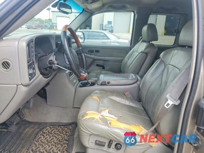 Zdjęcie 7 z 12 samochodu: 2002 GMC NEW SIERRA K1500 VIN:2GTEK19T521249873 - miniatura