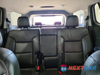 Zdjęcie 10 z 14 samochodu: 2023 GMC ACADIA SLT VIN:1GKKNML41PZ126877 - miniatura