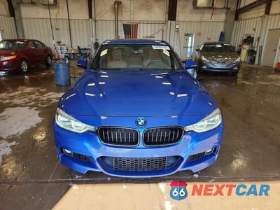 Piąte zdjęcie samochodu w środku: 2016 BMW 340 XI VIN:WBA8B7C57GK702616 - miniatura