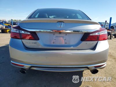 Zdjęcie 6 z 12 samochodu: 2017 HONDA ACCORD SPORT VIN:1HGCR2F52HA301720 - miniatura