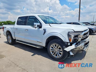 Czwarte zdjęcie samochodu z boku: 2025 FORD F150 LARIAT VIN:1FTFW5LD8SFB62088 - miniatura