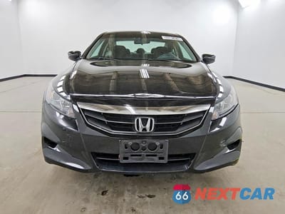 Piąte zdjęcie samochodu w środku: 2012 HONDA ACCORD EX VIN:1HGCS1B72CA008253 - miniatura