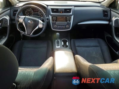 Zdjęcie 8 z 12 samochodu: 2016 NISSAN ALTIMA 2.5 S VIN:1N4AL3AP6GC197439 - miniatura