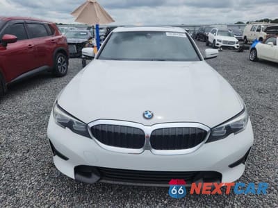 Piąte zdjęcie samochodu w środku: 2020 BMW 330I VIN:3MW5R1J01L8B11020 - miniatura