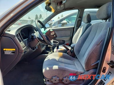 Zdjęcie 7 z 12 samochodu: 2006 HYUNDAI ELANTRA GLS VIN:KMHDN46D16U377633 - miniatura