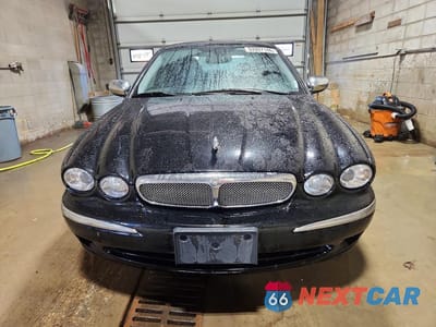 Piąte zdjęcie samochodu w środku: 2008 JAGUAR X-TYPE 3.0 VIN:SAJWA51A28WJ24826 - miniatura