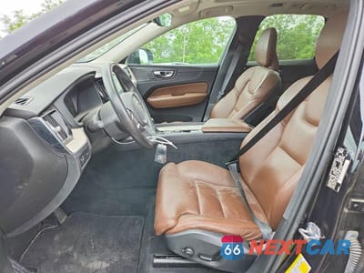 Zdjęcie 7 z 13 samochodu: 2019 VOLVO XC60 T5 INSCRIPTION VIN:LYV102RL1KB285116 - miniatura