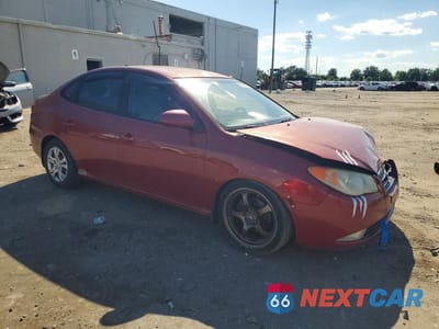 Czwarte zdjęcie samochodu z boku: 2009 HYUNDAI ELANTRA GLS VIN:KMHDU46DX9U759280 - miniatura