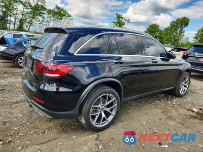 Trzecie zdjęcie samochodu z tyłu: 2022 MERCEDES-BENZ GLC 300 4MATIC VIN:W1N0G8EB0NV400003 - miniatura
