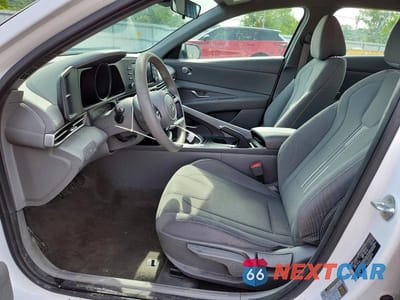 Zdjęcie 7 z 13 samochodu: 2023 HYUNDAI ELANTRA SEL VIN:5NPLM4AG2PH103695 - miniatura