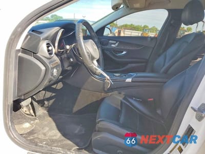 Zdjęcie 7 z 12 samochodu: 2017 MERCEDES-BENZ C 300 VIN:55SWF4JB7HU232252 - miniatura