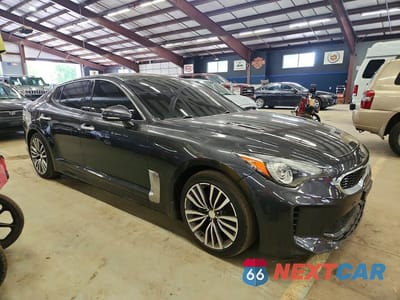 Czwarte zdjęcie samochodu z boku: 2019 KIA STINGER BASE VIN:KNAE15LA0K6051161 - miniatura