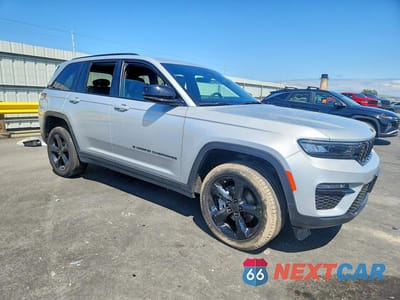 Czwarte zdjęcie samochodu z boku: 2025 JEEP GRAND CHEROKEE LIMITED VIN:1C4RJHBGXSC301518 - miniatura