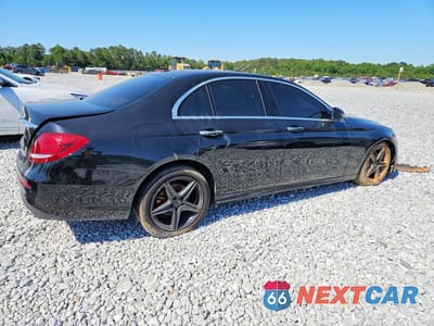 Trzecie zdjęcie samochodu z tyłu: 2017 MERCEDES-BENZ E 300 VIN:WDDZF4JB5HA022407 - miniatura