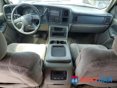 Zdjęcie 8 z 13 samochodu: 2003 CHEVROLET TAHOE K1500 VIN:1GNEK13Z63J141967 - miniatura
