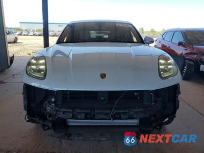 Piąte zdjęcie samochodu w środku: 2025 PORSCHE MACAN BASE VIN:WP1AA2A53SLB01069 - miniatura