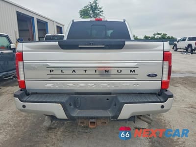 Zdjęcie 6 z 12 samochodu: 2017 FORD F350 SUPER DUTY VIN:1FT8W3BT6HED03180 - miniatura