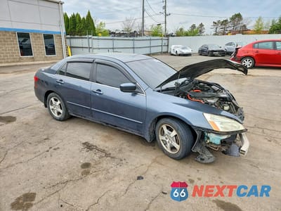 Czwarte zdjęcie samochodu z boku: 2005 HONDA ACCORD HYBRID VIN:JHMCN36425C002833 - miniatura