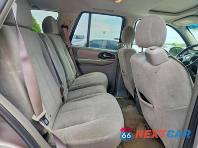 Zdjęcie 11 z 13 samochodu: 2005 CHEVROLET TRAILBLAZER LS VIN:1GNDT13SX52386618 - miniatura