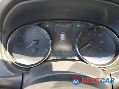 Zdjęcie 9 z 13 samochodu: 2018 NISSAN ROGUE SV VIN:KNMAT2MT2JP607232 - miniatura