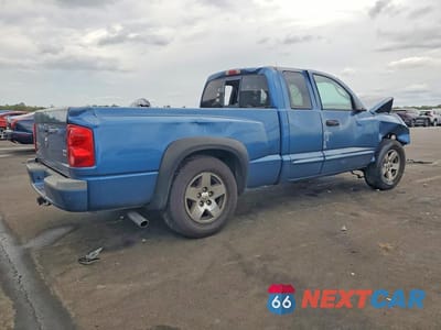 Trzecie zdjęcie samochodu z tyłu: 2005 DODGE DAKOTA LARAMIE VIN:1D7HW52N75S226223 - miniatura