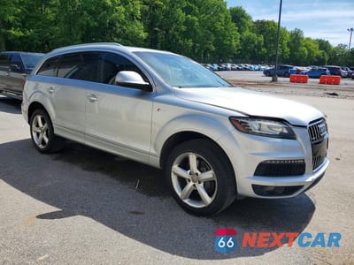 Czwarte zdjęcie samochodu z boku: 2014 AUDI Q7 PRESTIGE VIN:WA1DGAFE7ED019449 - miniatura