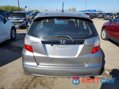 Zdjęcie 6 z 12 samochodu: 2010 HONDA FIT SPORT VIN:JHMGE8H46AS027665 - miniatura