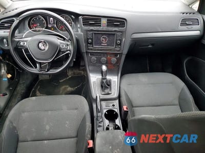 Zdjęcie 8 z 13 samochodu: 2019 VOLKSWAGEN GOLF S VIN:3VWG57AU9KM021291 - miniatura