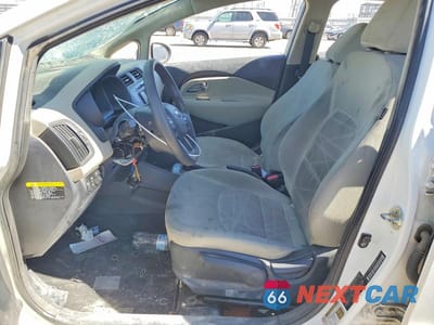 Zdjęcie 7 z 12 samochodu: 2013 KIA RIO LX VIN:KNADM4A39D6238323 - miniatura