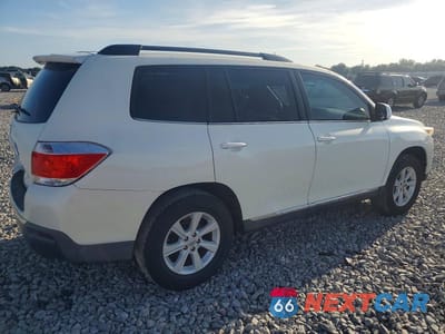 Trzecie zdjęcie samochodu z tyłu: 2013 TOYOTA HIGHLANDER PLUS VIN:5TDZA3EH3DS039625 - miniatura