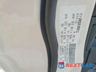 Zdjęcie 13 z 13 samochodu: 2011 JEEP GRAND CHEROKEE LAREDO VIN:1J4RR4GG4BC529616 - miniatura