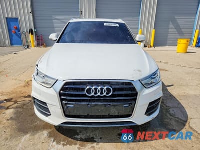 Piąte zdjęcie samochodu w środku: 2017 AUDI Q3 PREMIUM VIN:WA1BCCFS6HR010883 - miniatura