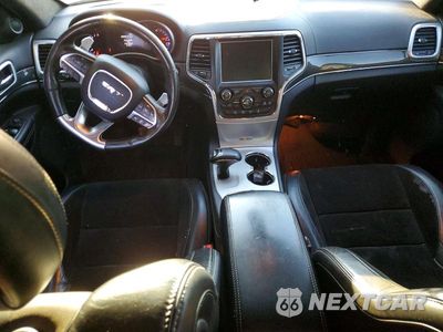 Zdjęcie 8 z 12 samochodu: 2015 JEEP GRAND CHEROKEE SRT-8 VIN:1C4RJFDJXFC822452 - miniatura