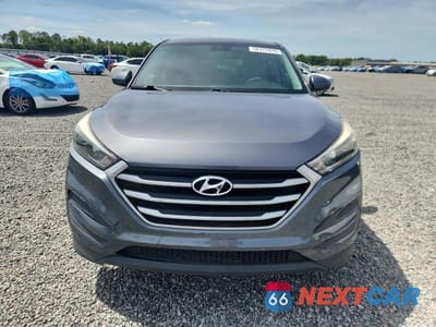 Piąte zdjęcie samochodu w środku: 2018 HYUNDAI TUCSON SE VIN:KM8J23A40JU619687 - miniatura