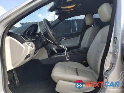 Zdjęcie 7 z 12 samochodu: 2009 MERCEDES-BENZ C 300 VIN:WDDGF54X09R078455 - miniatura