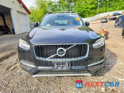 Piąte zdjęcie samochodu w środku: 2016 VOLVO XC90 T6 VIN:YV4A22PK7G1085664 - miniatura