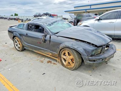 Czwarte zdjęcie samochodu z boku: 2008 FORD MUSTANG VIN:1ZVHT80N985146915 - miniatura
