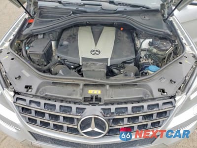 Zdjęcie 11 z 12 samochodu: 2012 MERCEDES-BENZ ML 350 BLUETEC VIN:4JGDA2EB1CA080259 - miniatura